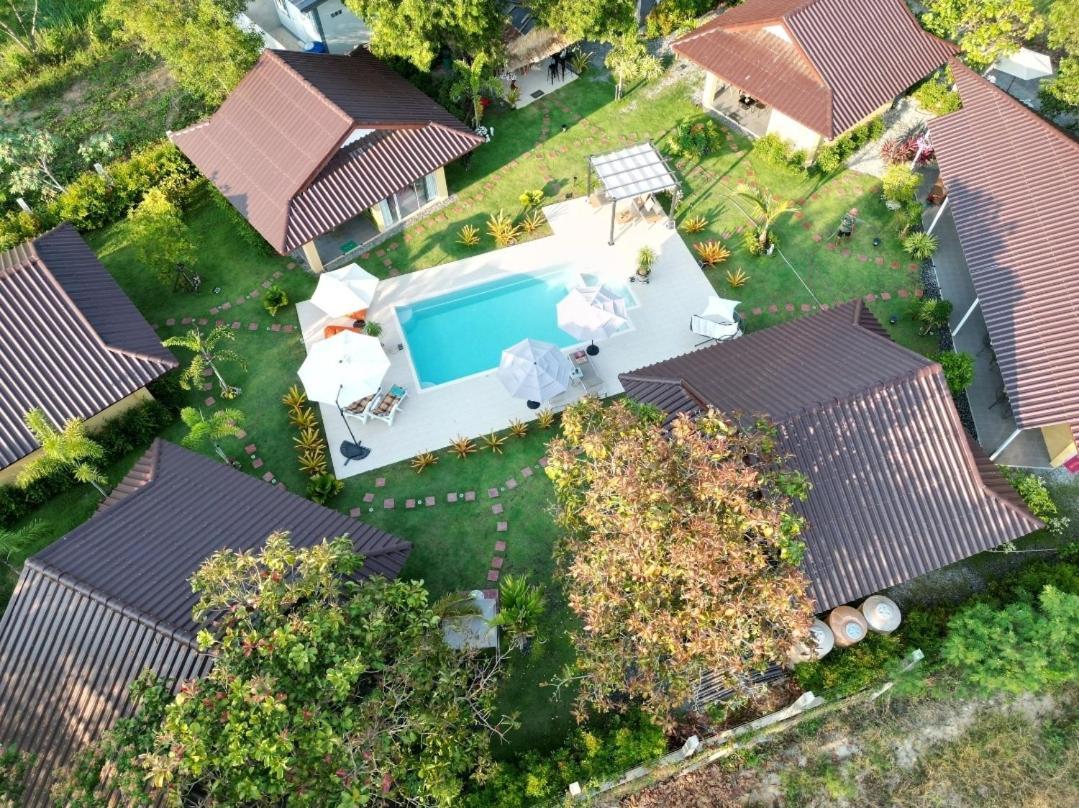 Pool Villa, Resort, Mae Ramphueng Beach, Ban Phe, Rayong, Residence M Thailand (Adults Only) Ban Chamrung 外观 照片